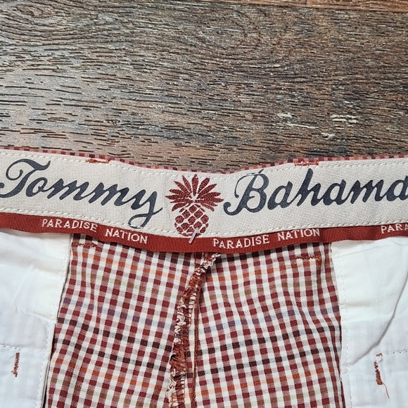 TOMMY BAHAMA CHECKERED SHORTS SIZE 42 - Picture 3 of 6